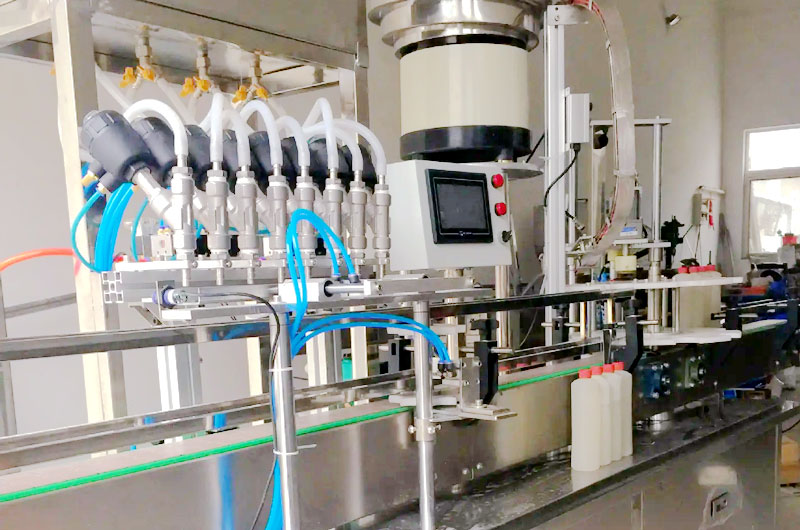 Difference between liquid filling machine and liquid packaging machine